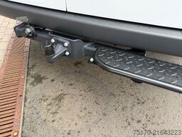 Mercedes-Benz Sprinter 317 CDI 3665 9G AHK3,5to Klima Schwing