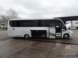 IVECO Aveuro Tourna 35 Sitze, 3 Stück Aug '25
