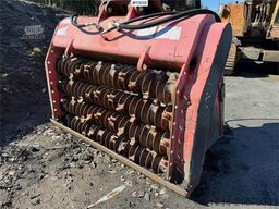 Åkerman H16c crawler excavator w/ Alu sieve bucket and too