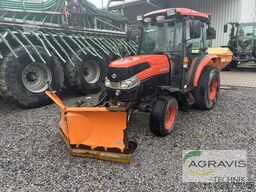 Kubota L2421 DHL