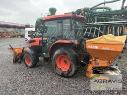 Kubota L2421 DHL