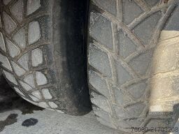 Iveco Eurotrakker 260 E 34 (POMPE MANUELLE / MANUAL P...