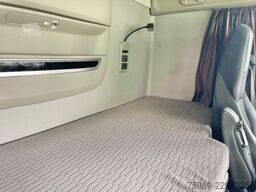 DAF 530 2018 , Superspace, NAVI, PARK CLIMA, frigo,...