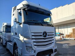 Mercedes-Benz Actros 1848