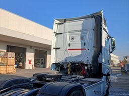 Mercedes-Benz Actros 1848