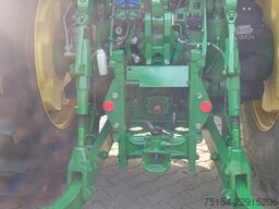 John Deere R8 340