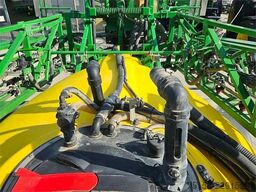 John Deere M 740i