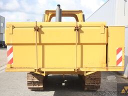 Caterpillar D6E Fuel tanker