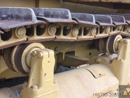 Caterpillar D6E Fuel tanker