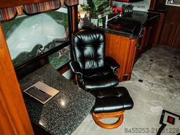 Country Coach Intrigue 530