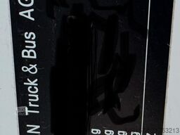 Man TGE 5.180 Koffer