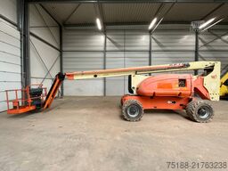 JLG 800 AJ