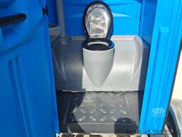 Toiletcabine aanhangwagen EuropeWagon DIXI - Toiletcabine - wc aanhanger ...