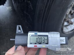 Schmitz Cargobull Semitrailer Curtainsider Mega