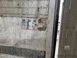 Schmitz Cargobull 2 Achs Tandem Koffer Durchladesystem LBW defekt