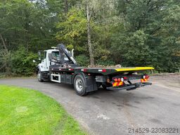 International 7600
