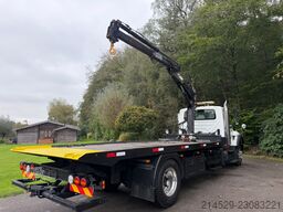 International 7600