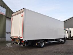 MAN TGM 18.250 4X2 FLOWER TRUCK + HEATER. LIFT 3000kg