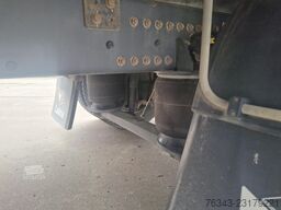 RENAULT D14-210 - E6d