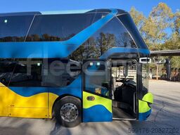 Neoplan Skyliner