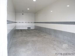 Volvo FL 240 | 4X2 | TAILLIFT | HEATED BOX | 12 TON |...