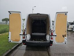 RENAULT MASTER 2.3 DCI 135 L2H2
