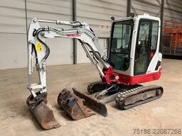 Takeuchi TB 225