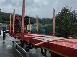 Huttner Timber trailer w/ 17 t/m Epsilon crane and extensi