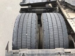 RENAULT T 460  /  2 x Vorhanden