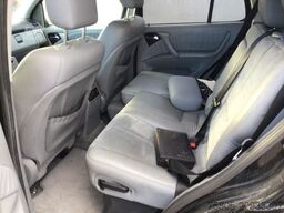 MERCEDES-BENZ ML 270 CDI Final Edition