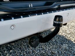 MERCEDES-BENZ Vito Tourer 119 CDI/AT 4X4/ 8 SITZE/ LED/ AHK