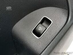 MERCEDES-BENZ GLE 300d 4Matic* AMG* Burmester* 1.Besitzer