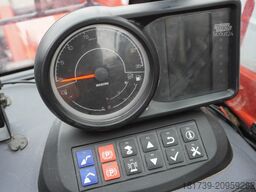 Manitou MT 730 H/ 7 m reach/ 3 t / height 190 cm