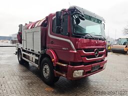 Mercedes-Benz Axor 1833 4x2 Fico 3P