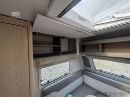 LMC Tandero 510 E GFK-Bug-Dach-Heck/Duschpaket/Anti-Schlingerkupplung