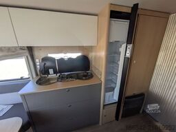 LMC Tandero 500 E Duschpaket/GFK-Bug-Dach-Heck/Anti-Schlingerkupplung