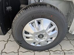 LMC Tourer A 690 G 140PS/Autom/Navi/Markise/Isofix/Radträger