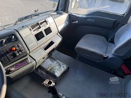 MAN TGA 26.360 6x4 FASSI F 250 A 25 + JIB