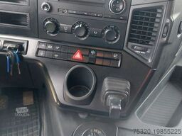 MERCEDES-BENZ 3243 Dreiseitenkipper