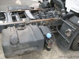 RENAULT Midlum DXI 180 Fahrgestell / Blatt-Luft / Euro 5