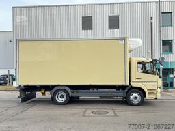 Mercedes-Benz Atego 1627L 4-Fleisch-Rohrbahnen T-1000