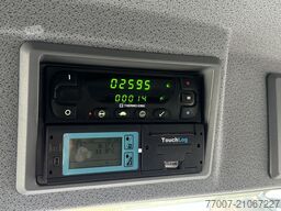 Mercedes-Benz Atego 1627L 4-Fleisch-Rohrbahnen T-1000