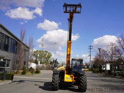 JCB 526-56 AGRI Plus / 5.6 m / joystick