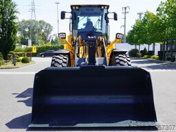 Hyundai HL940A articulated loader / year 2021 /