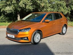 SKODA 1.0TSi DSG Style+ Climatronic PDC V/H LED LM15