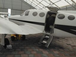 Cessna C421B