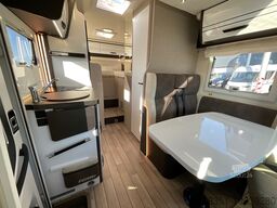 FORSTER T 669 EB, Markise, Radio mit Navi+Rückfahrkamera