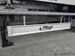 Fliegl 3-Achs Standard Plateau Auflieger