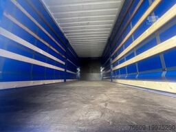 KRONE Heck mit Portaltüren