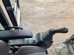 Hyundai Robex 180W-9A